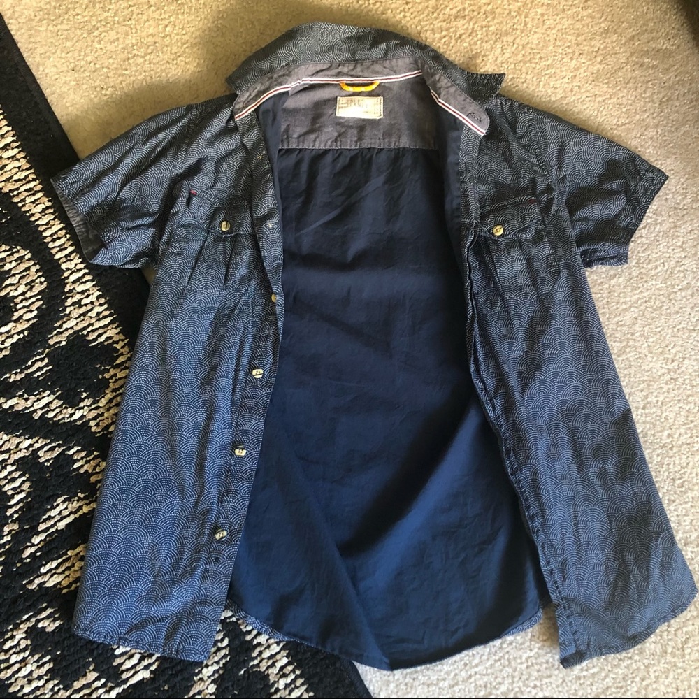 Blue & White Free Planet Button-Up Shirt